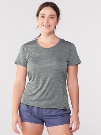 Patagonia Capilene Cool Lightweight Shirt - Women's 2