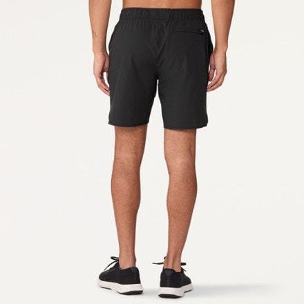 Vuori Banks Shorts - Men's 7" Inseam 2