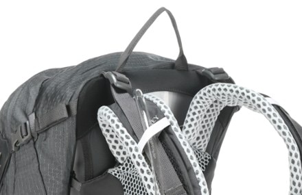 Osprey Sirrus 24 Pack - Women's Hydration port & tube routing