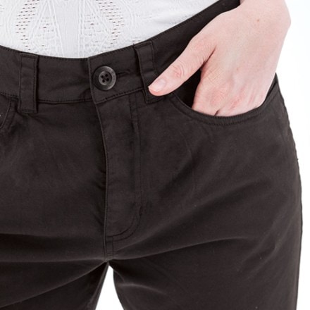 Aventura Halifax Stretch Chino Crop Pants - Women's 2