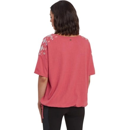 Sherpa Adventure Gear Kalindi Top 2