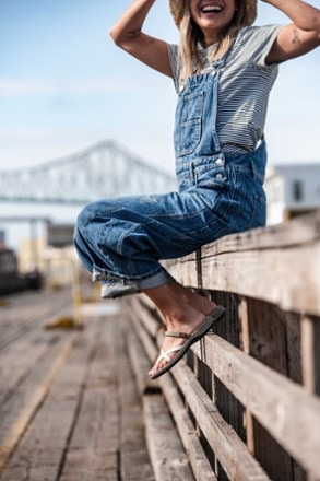 Location Image for Tirra Traveler Flip-Flops - Women's