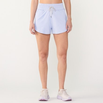 Vuori Halo Performance Shorts 2.0 - Women's 2