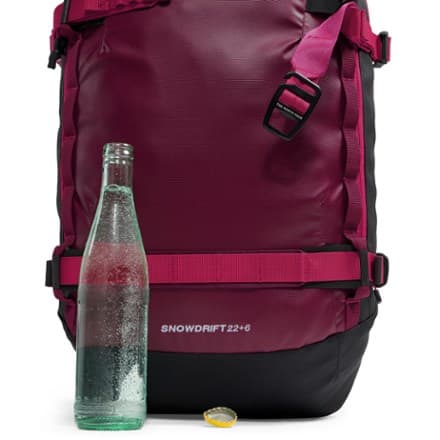 The North Face Snowdrift 22 + 6 Snow Pack - Women's 6