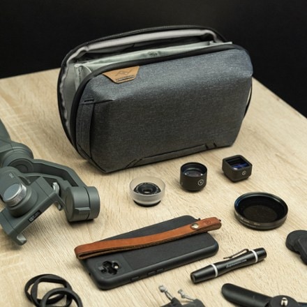 Peak Design Tech Pouch 4