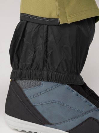 Burton Reserve Bib Pants - Men's 4