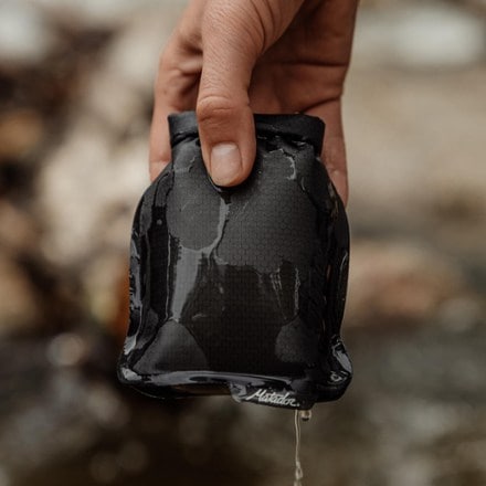 Matador FlatPak Soap Bar Case 8