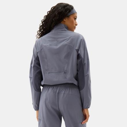 On Body Image of color Shadow/Odyssey Gray