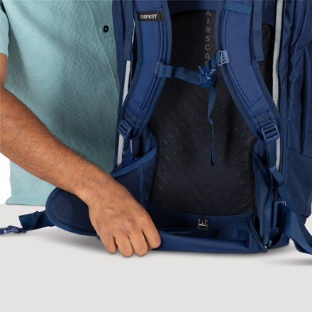 Osprey Farpoint 40 Travel Pack - Men's 8