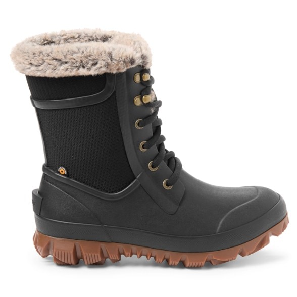 Product Image of color Trek Dots/Black