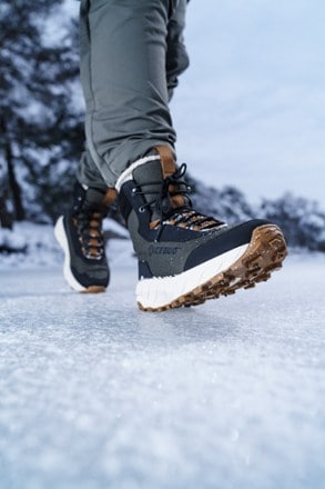 ICEBUG Moen BUGrip Boots - Women's 6