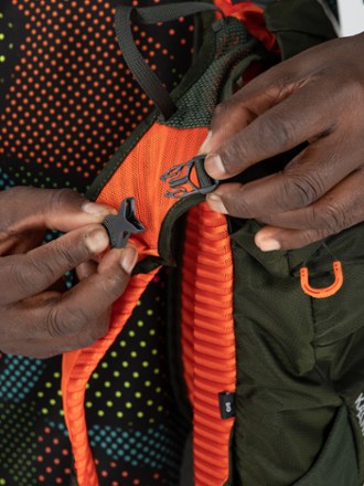 Osprey Katari 3 Hydration Pack - Men's 6