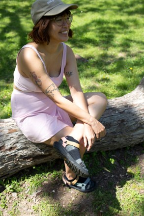 Location Image for Eve Light Weight Hiker No Show Tab Socks - Women's