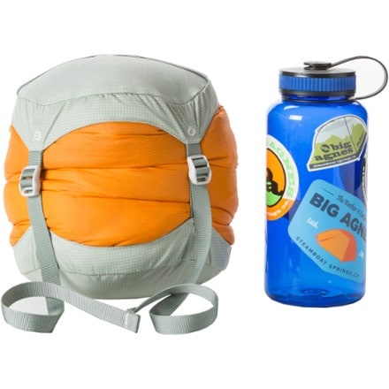 Big Agnes Compression Stuff Sack Water bottle not included