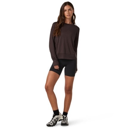 Vuori Daydream Crew Top - Women's 2
