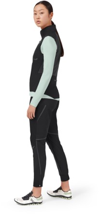 On Weather Vest - Women's 3
