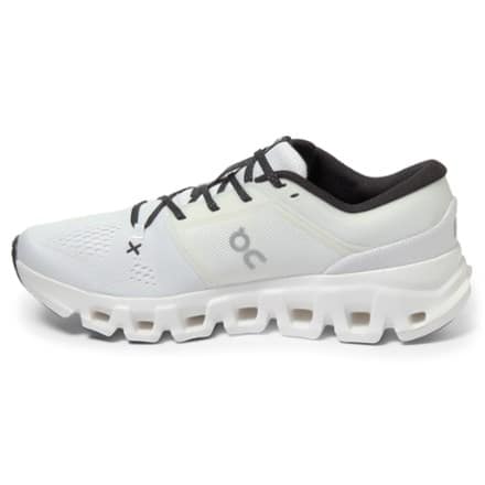 On Cloud X 5 Road-Running Shoes - Women's 7