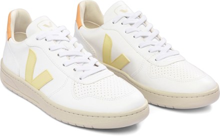 VEJA V-10 C.W.L. Sneakers - Women's 1