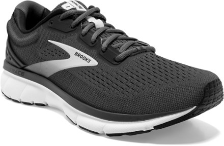 outlet brooks running shoes
