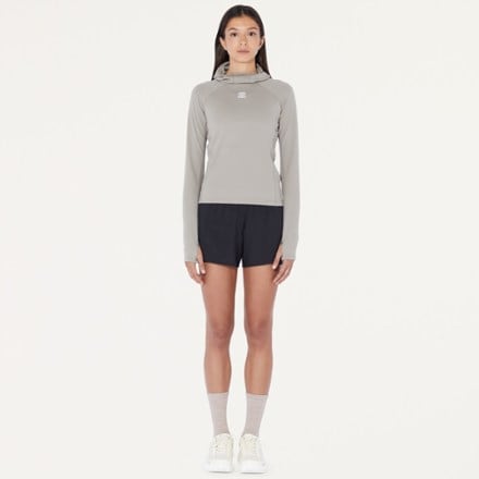 CIRCLE Momentum Running Hoodie - Women's 2