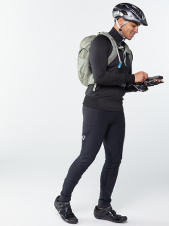 rei cycling backpack