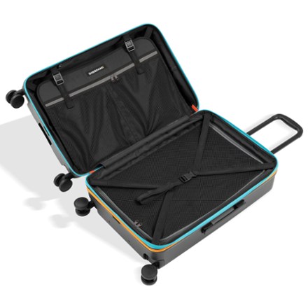 Sherpani Meridian 26" Checked Hardside Wheeled Luggage 3