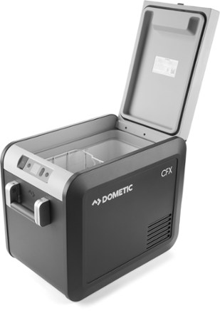 Dometic CFX3-25 Powered Cooler 2