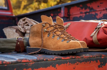 Location Image for Mountain Light Hiking Boots - Men's