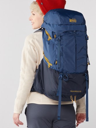 rei backpacking bag