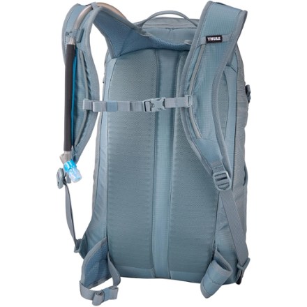 Thule AllTrail 22 L Hydration Pack 4