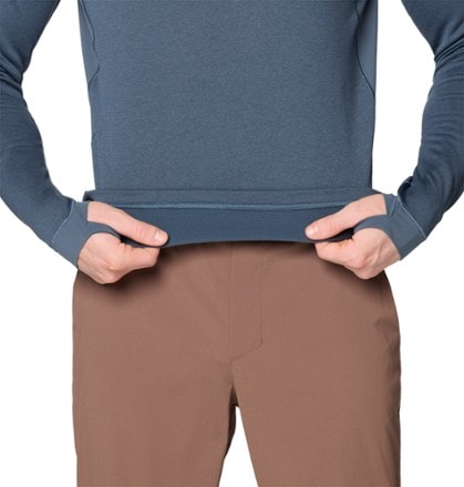 Mountain Hardwear Up First Tech Fleece Quarter-Zip - Men's 4