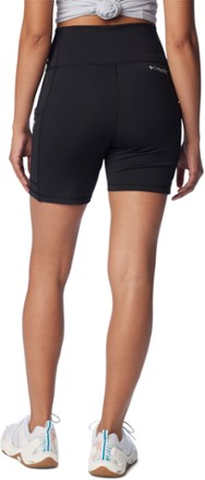 Columbia PFG Tidal Light Active Shorts - Women's 1