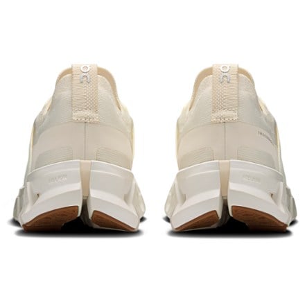 On Cloudswift 4 Road-Running Shoes - Women's 3