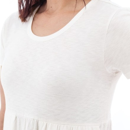 Aventura Asherton Tiered Dress 3