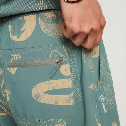 Roark Serrano 7" Shorts - Men's 3