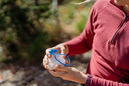 Location Image for Squeeze Water Filtration System with Cnoc Premium 1-Liter Bottle