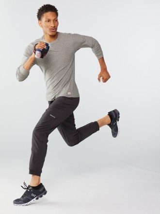 Vuori Long-Sleeve Strato Tech T-Shirt - Men's 3
