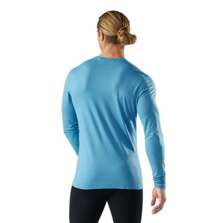 Smartwool Classic All-Season Merino Long-Sleeve Base Layer Top - Men's 1