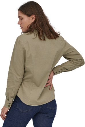 Patagonia Long-Sleeve Midweight Fjord Flannel Shirt - Women's 3