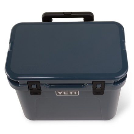 YETI Roadie 32 Wheeled Cooler 5
