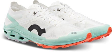 On Cloudventure Peak 3 Undyed Trail-Running Shoes - Men's 2