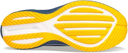 Saucony Triumph 21 RUNSHIELD Road-Running Shoes - Men's 4