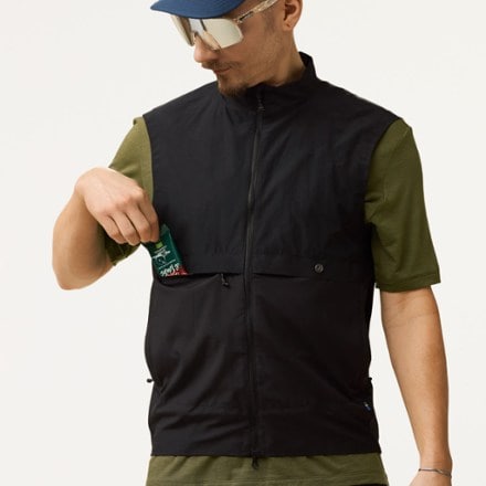 Fjallraven Hoja Adventure Cycling Vest - Men's 6