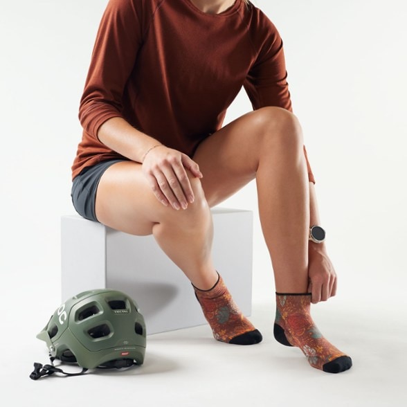 Detail Image of color Picante