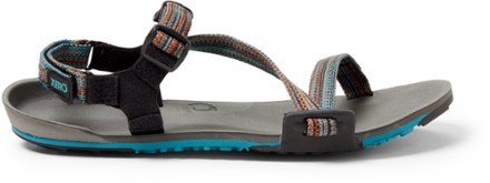 trail sandals womens