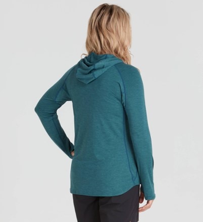NRS H2Core Silkweight Long-Sleeve Hoodie - Women's 2