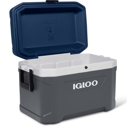 Igloo MaxCold Latitude 54-Quart Cooler 1
