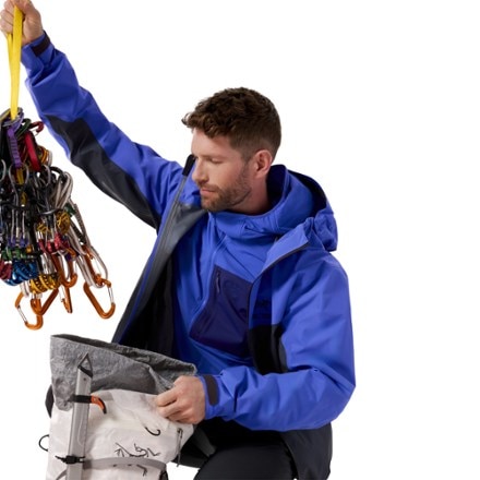 Arc'teryx Proton SL Insulated Hoody - Men's 7