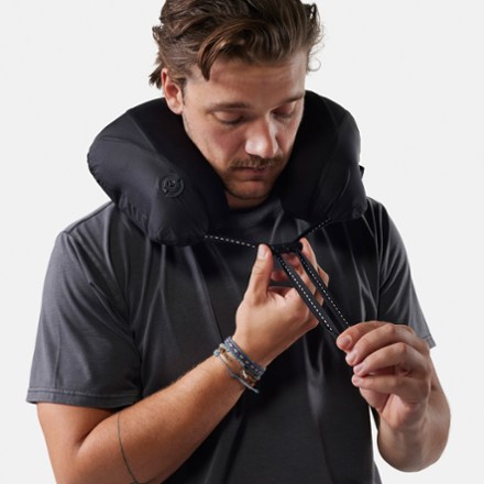 Matador Blackout Travel Pillow 5