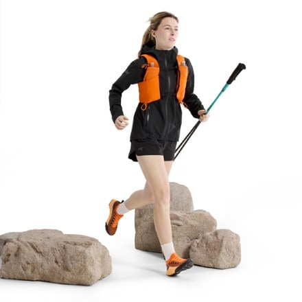 Arc'teryx Norvan Jacket - Women's 8